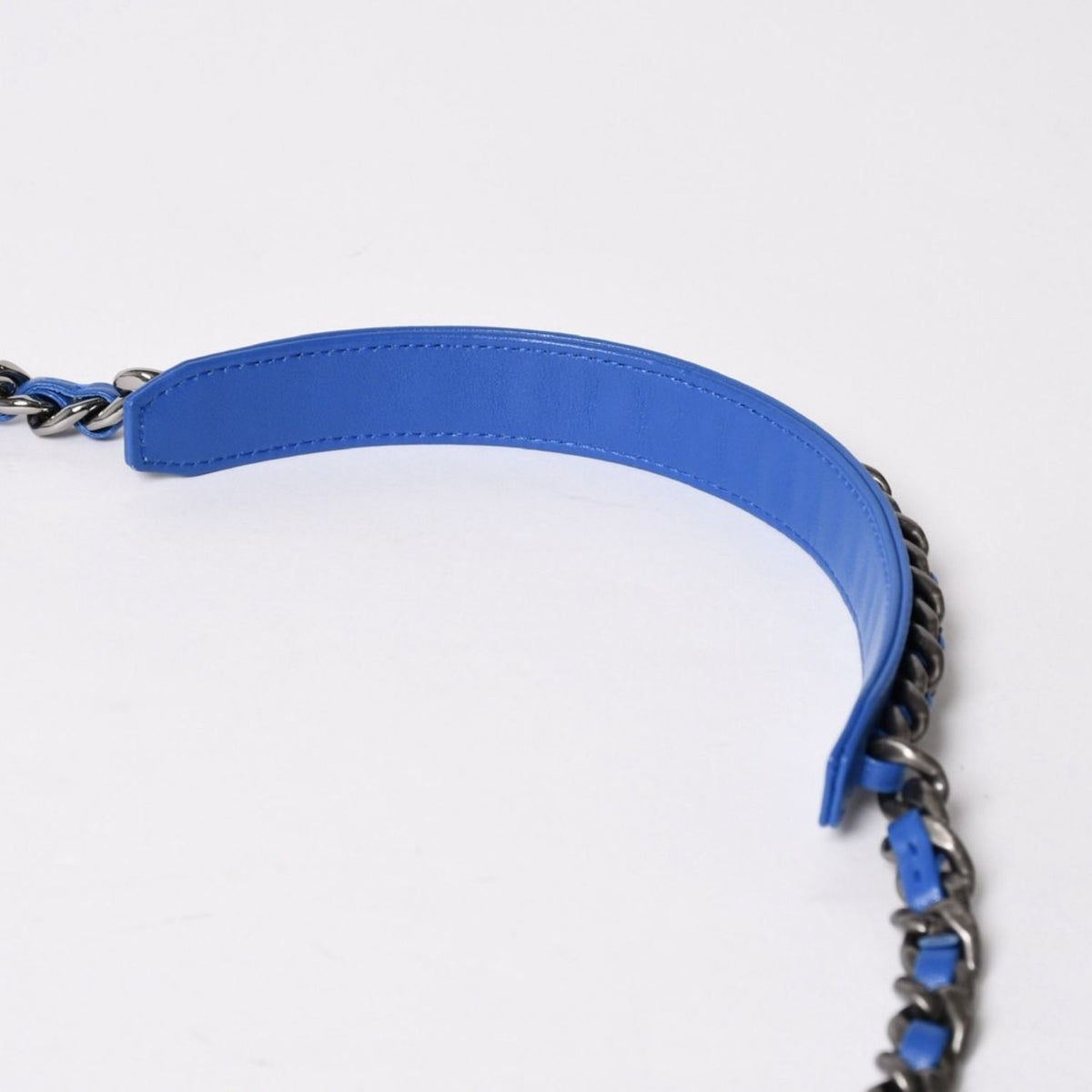 Chanel 19 Chain Wallet Shoulder Bag Blue Gold Lambskin — view 8