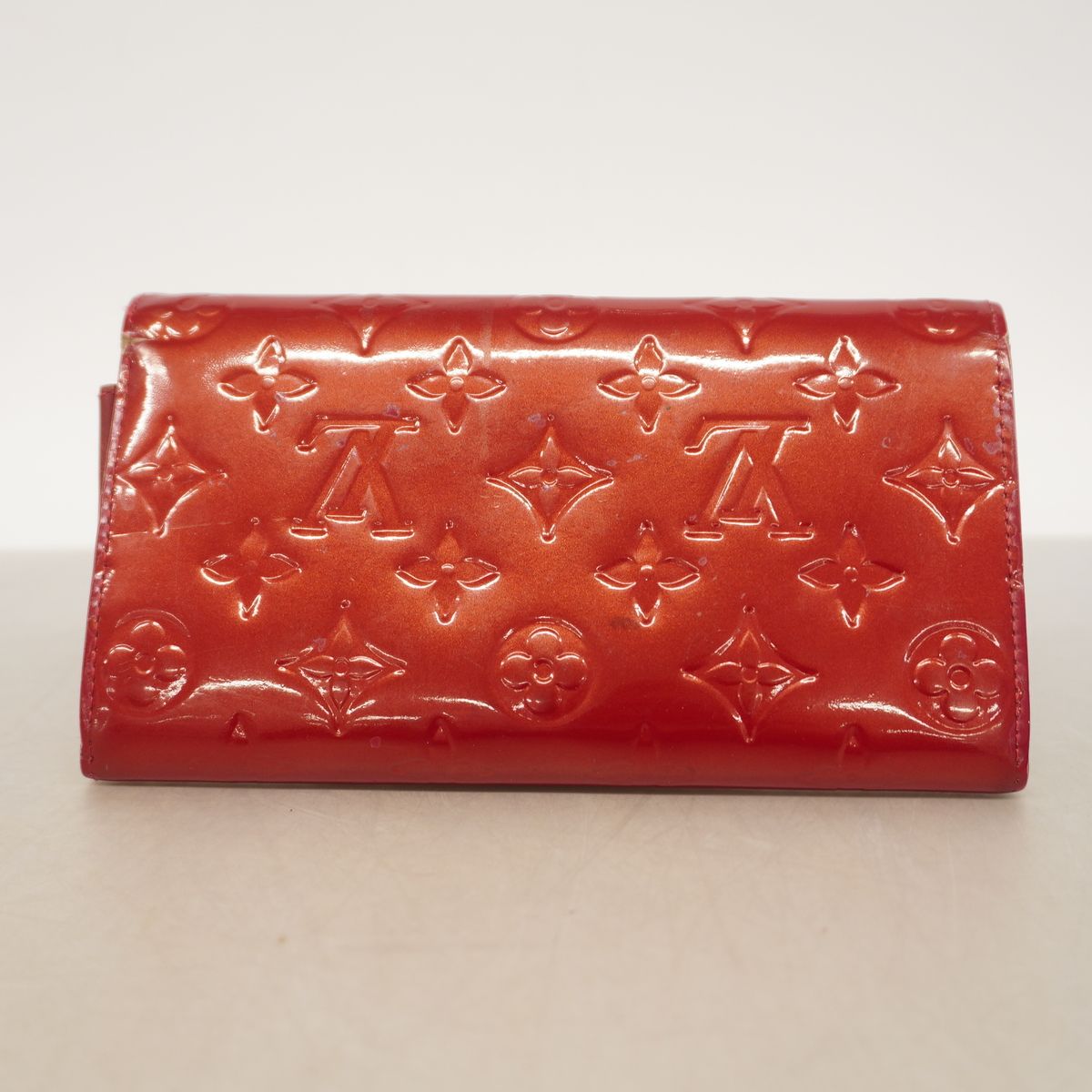 Louis Vuitton Wallet Vernis Portefeuille Sarah Pomme D'amour — view 8
