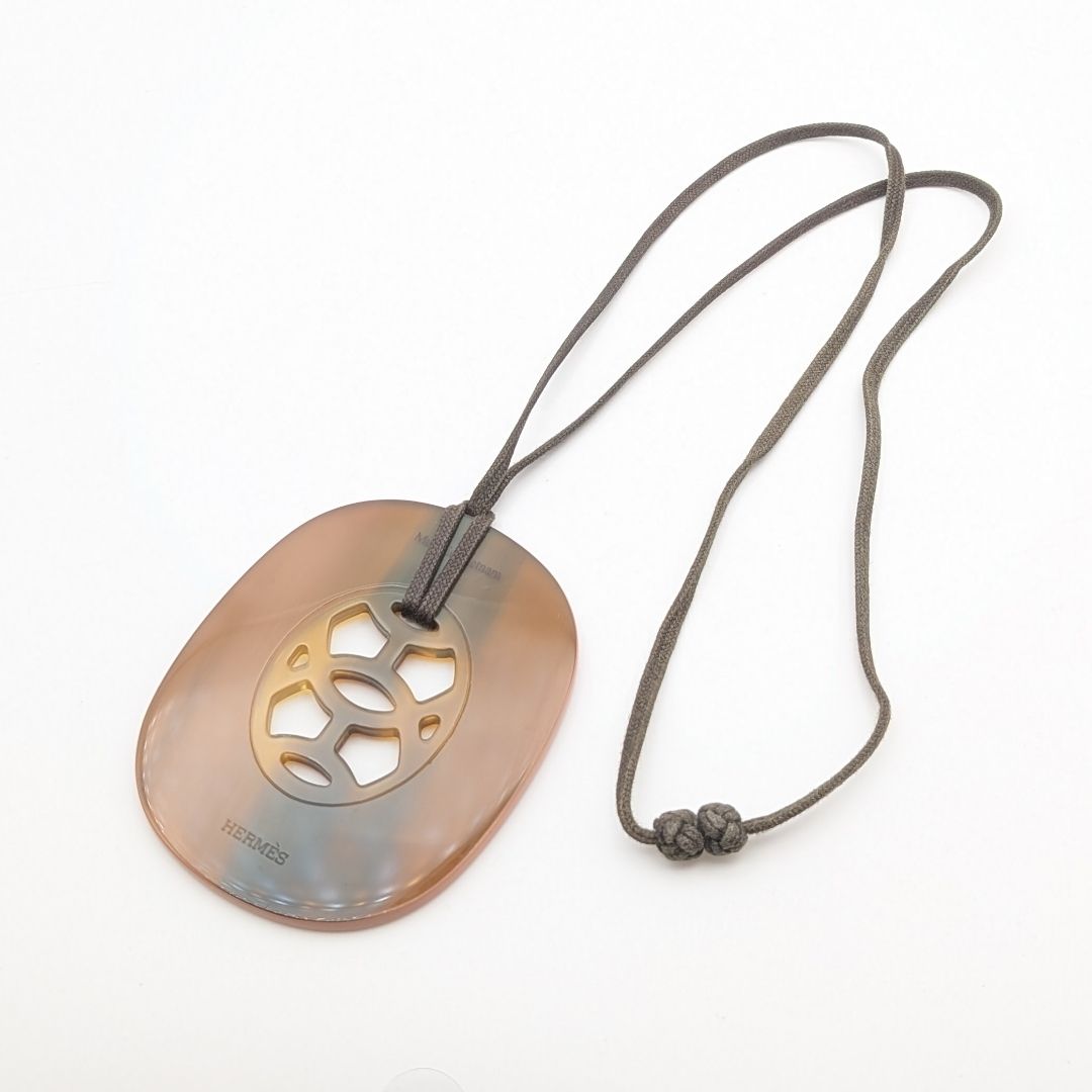 Hermes Rift GM Buffalo Horn Necklace Brown Pink — view 7