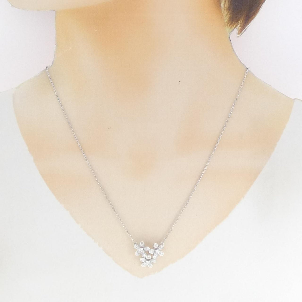 Van Cleef & Arpels Socrates Necklace — view 6