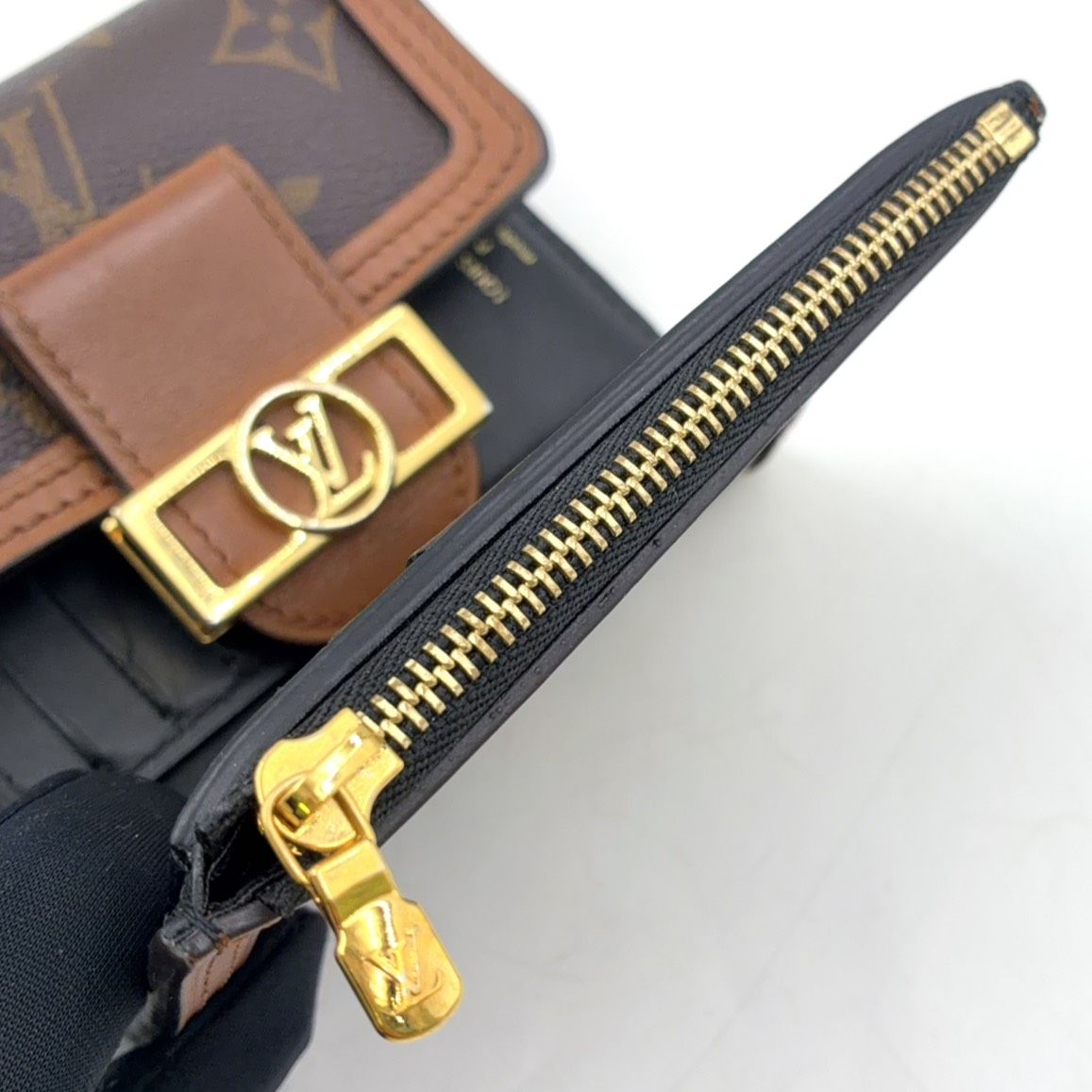 Louis Vuitton Portefeuille Dauphine Compact Monogram Reverse Leather Brown — view 8