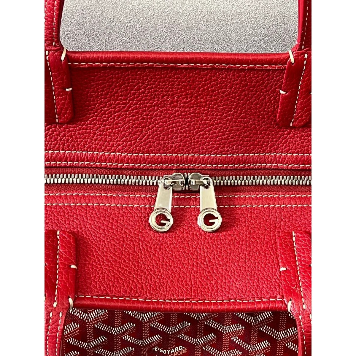 Goyard Goyardine Sac Chien Hardy PM Tote Bag Pet Carrier Purse & Pouch Red