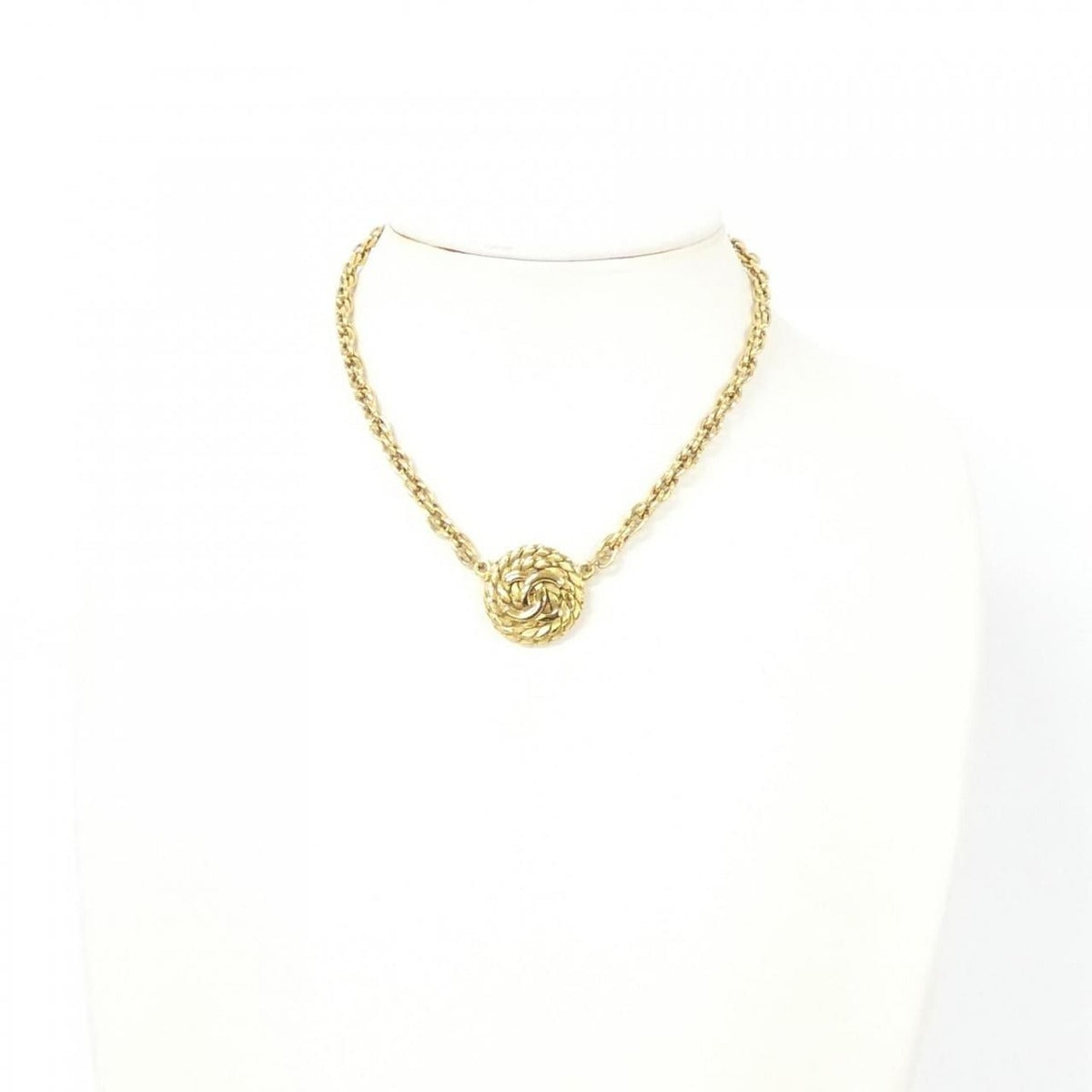Chanel Vintage Necklace Gold — view 5