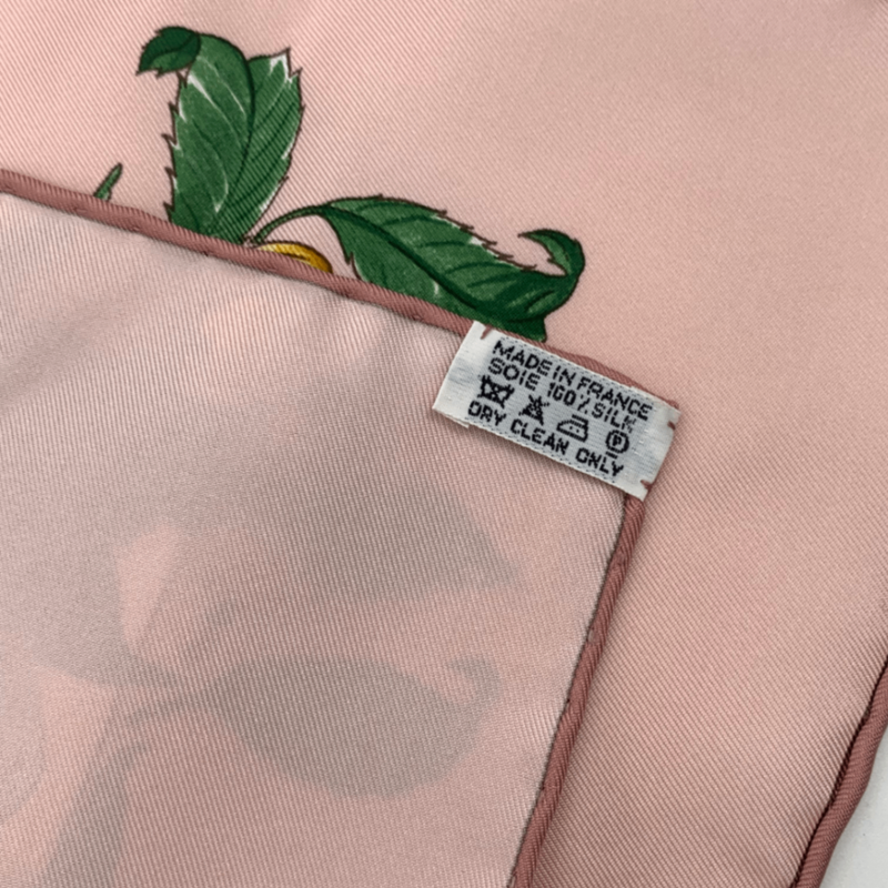 Hermes Carre 90 U Coeur DES BOIS In The Woods Pink 100% Silk Scarf