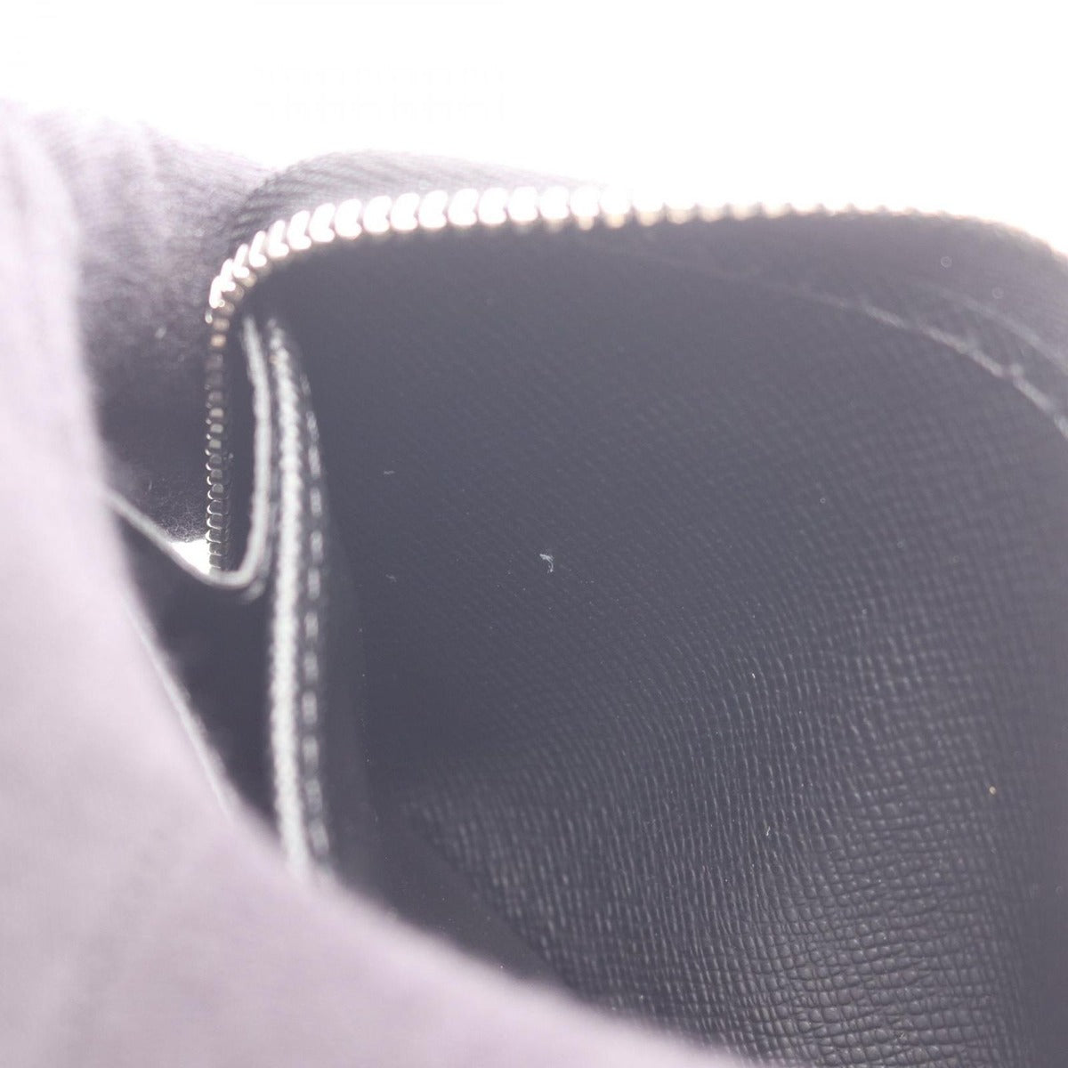 Louis Vuitton Coin Case Zippy Purse Noir Black Leather — view 5