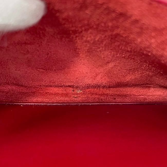 Saint Laurent Shoulder Bag Belle Chasse Medium F23024