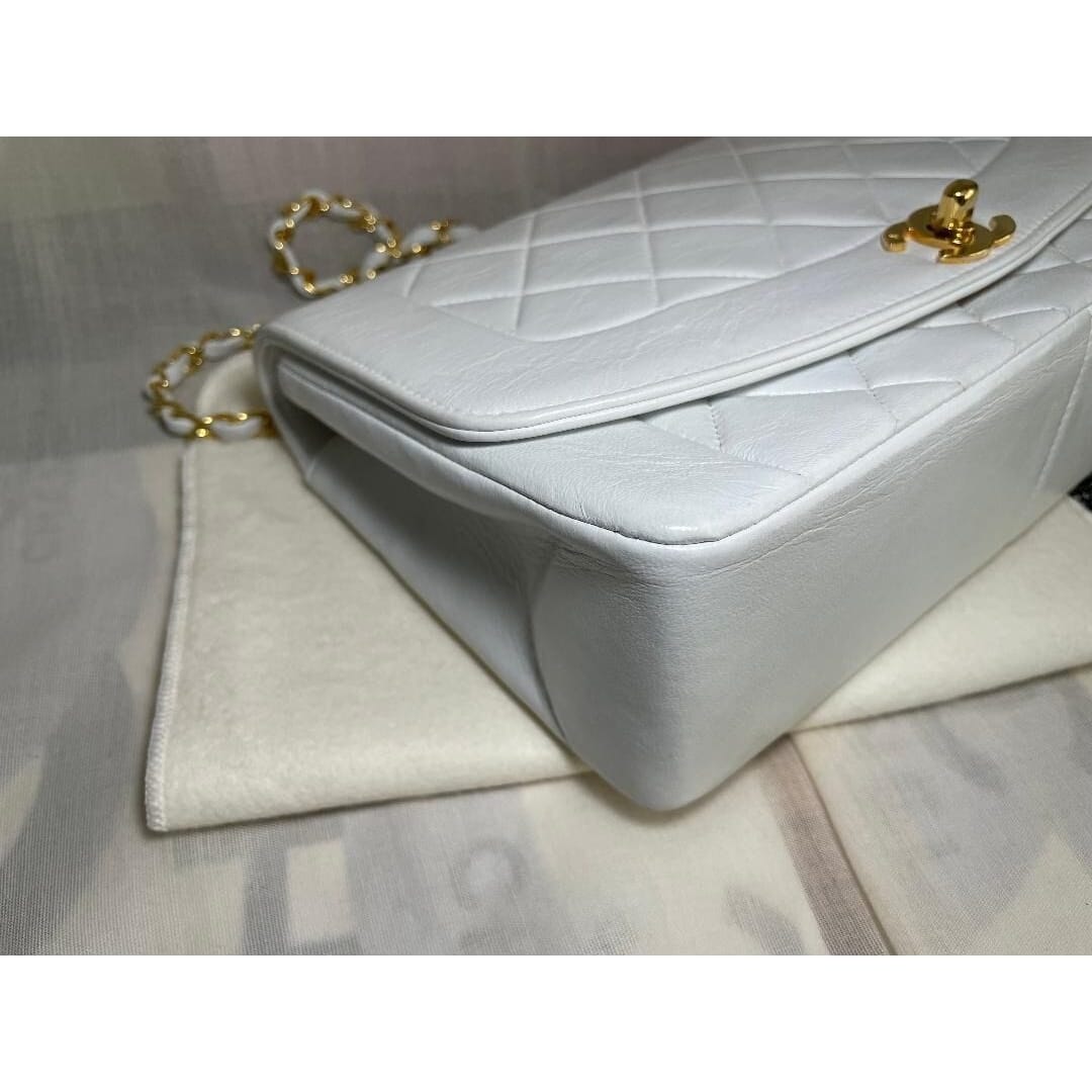 Chanel Diana Medium Single Flap Quilted Lambskin Bag White