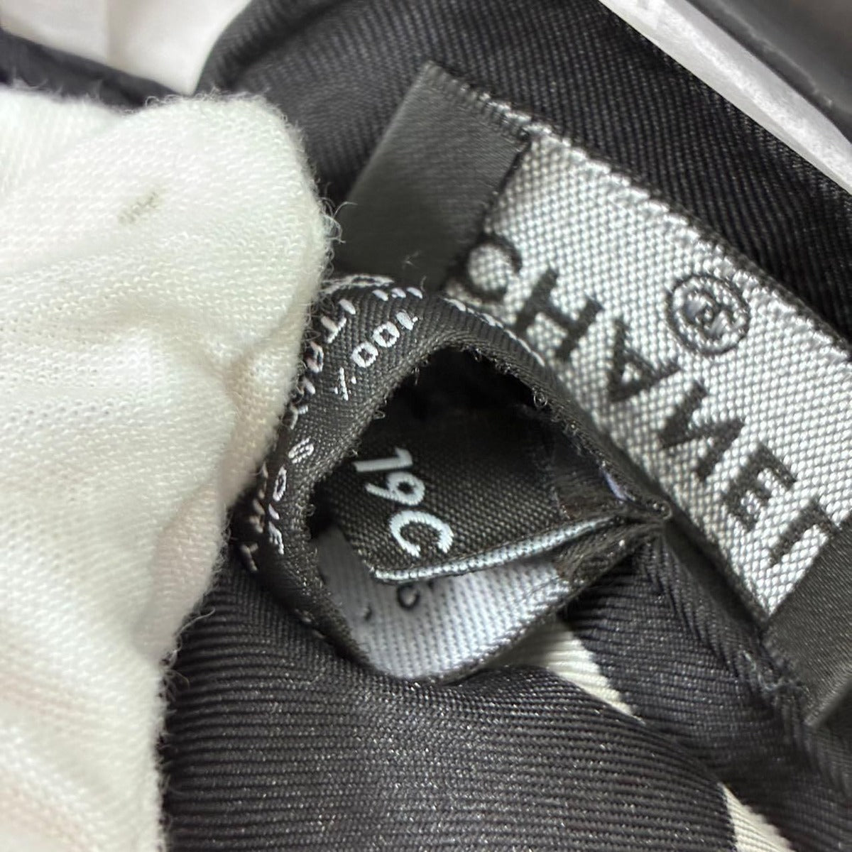 Chanel Silk% Large Scarf CC Logo Mademoiselle White Black — view 9