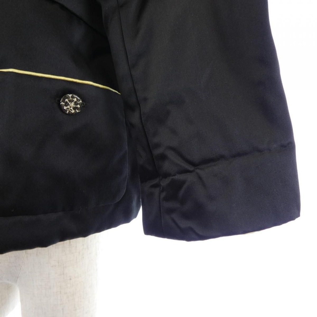 Chanel Collarless Jacket Black — view 7
