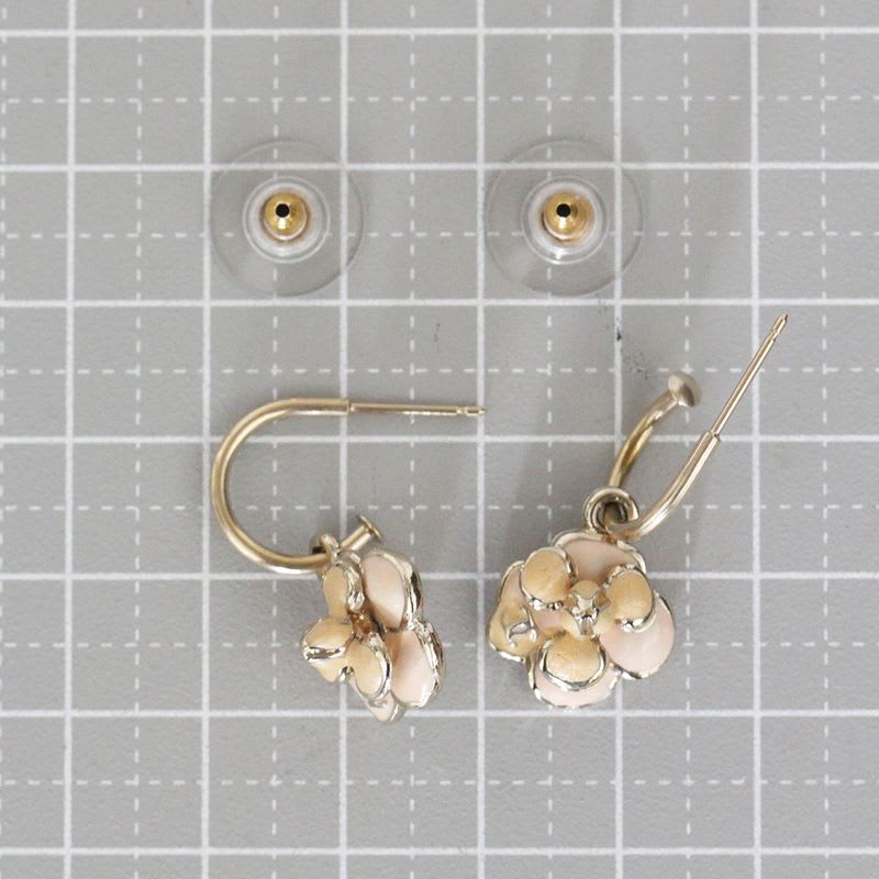 Chanel CC Mark Camellia Earrings 08 P 2008 E1542