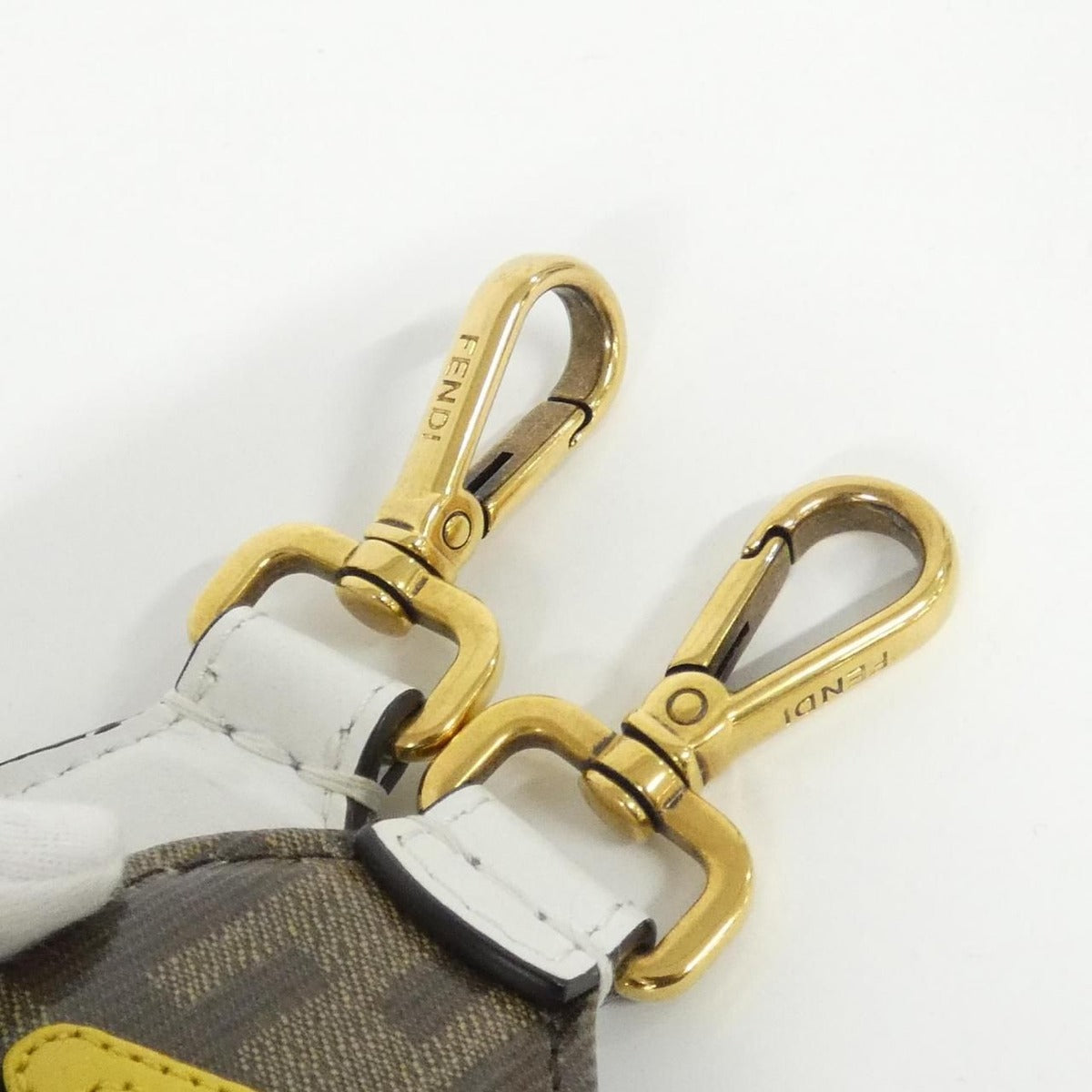 Fendi Mini Strap You 8 Av105 A5 N7 — view 5