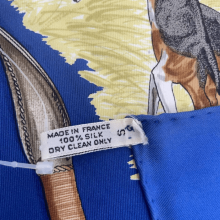 Hermes Carre 90 LE Laisser Courre Hound Blue 100% Silk Scarf
