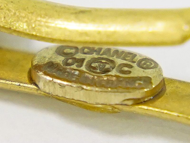 Authentic Chanel Clover Necklace Pendant Plastic GP Gold Plated Clear Black