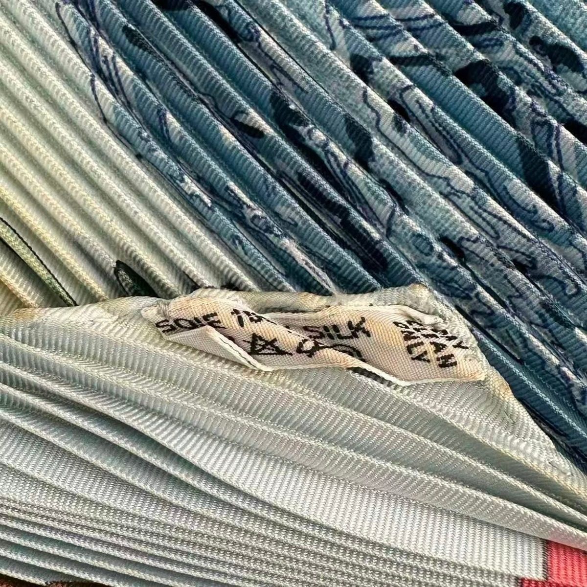 Hermes Scarf Pleated Silk Neige D'antan Last Year's Snow Blue — view 6