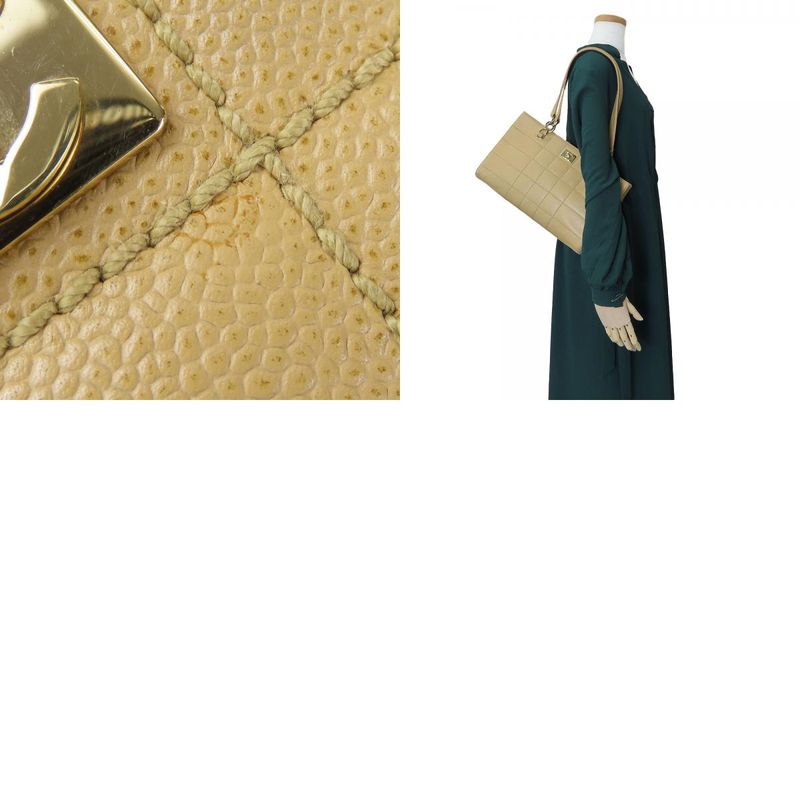 Chanel Shoulder Bag Coco Caviar Skin Beige Gold Hardware 7th Shoulder Chain