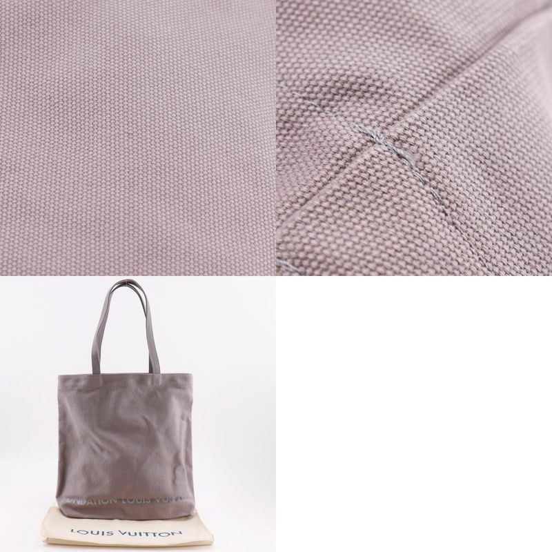 Louis Vuitton Fondation Paris Museum Limited Edition Canvas Dove Gray Unisex