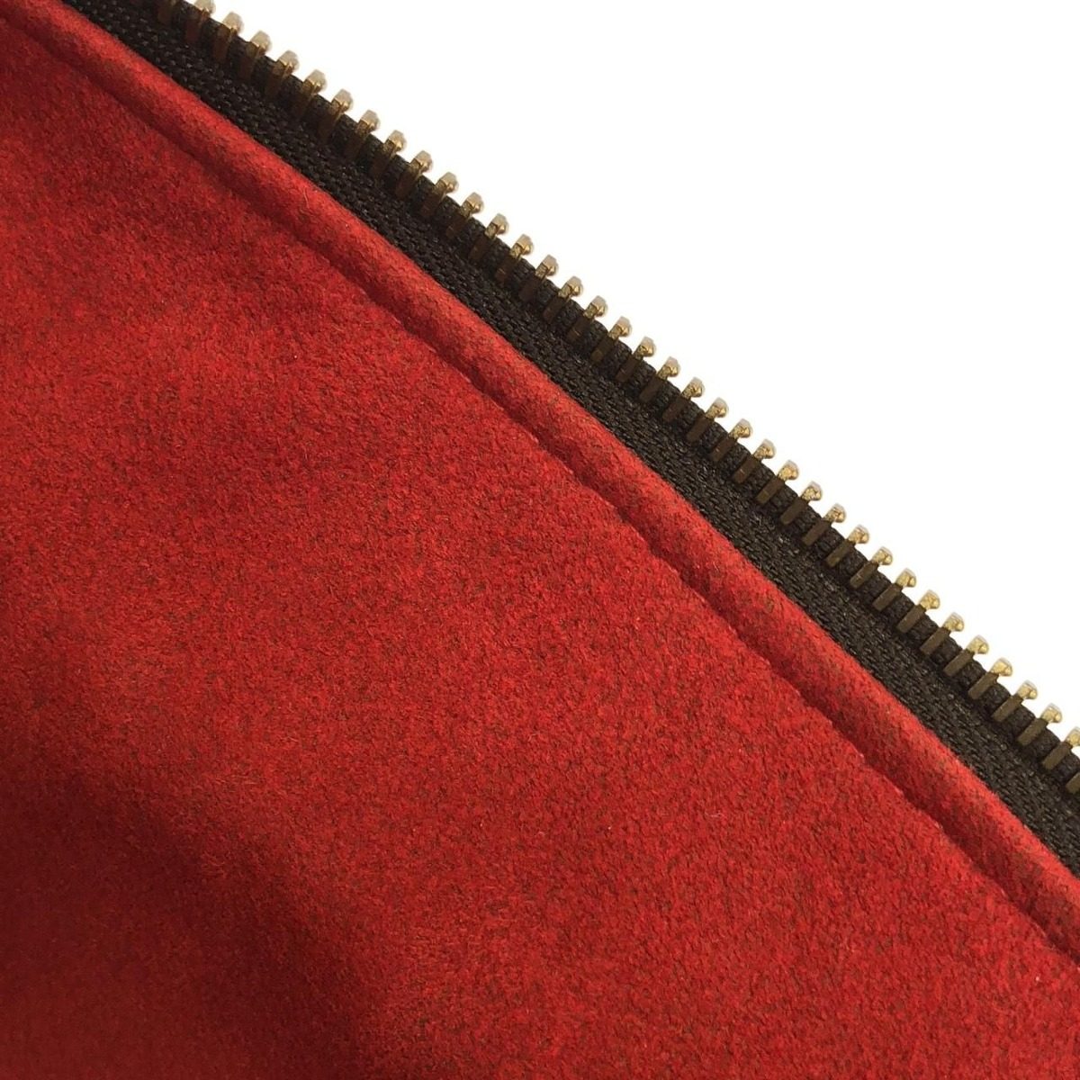 Louis Vuitton Damier Ravello GM Shoulder Bag — view 8
