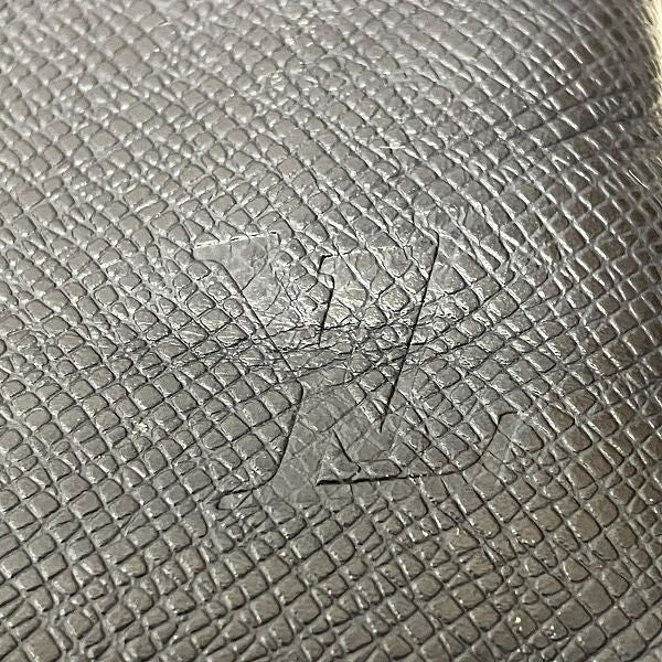 Louis Vuitton Taiga Sacha M32712 Bag Shoulder Bag Men's