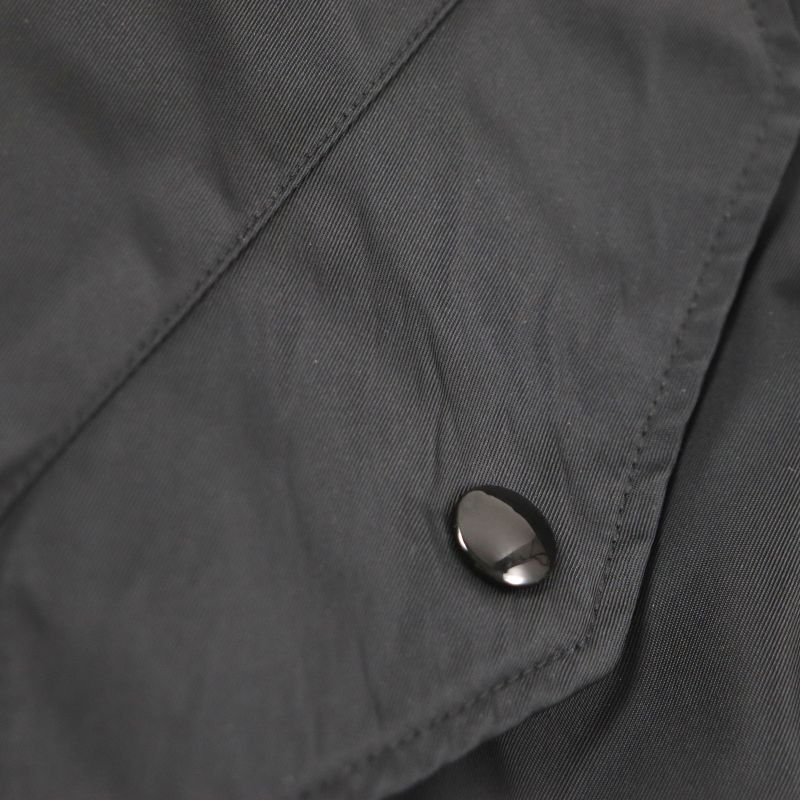 Prada 22SS Sgc006 Re-nylon Triangle Logo Triangle Plate Zip Up Bomber Jacket