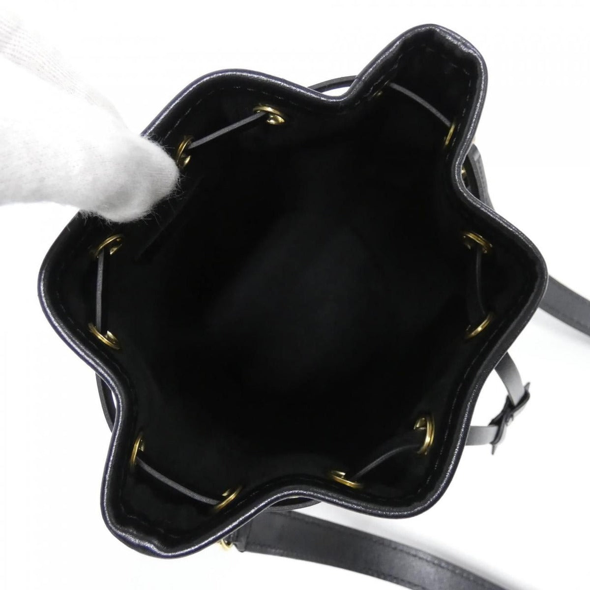 Louis Vuitton Monogram Kanoe Shoulder Bag — view 7
