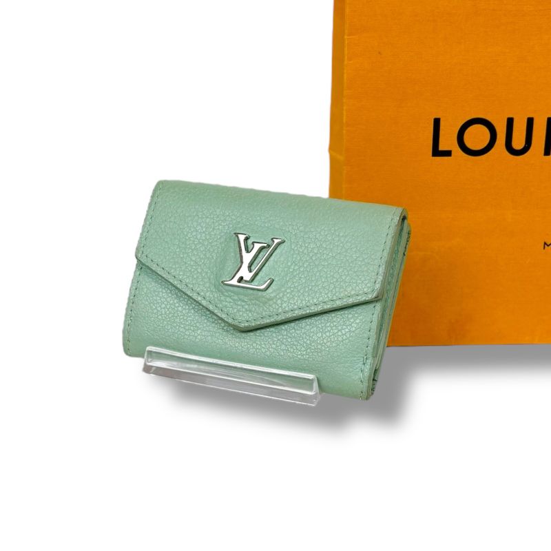 Louis Vuitton Portefeuille Lock Me Trifold Wallet Mini Wallet Light Green
