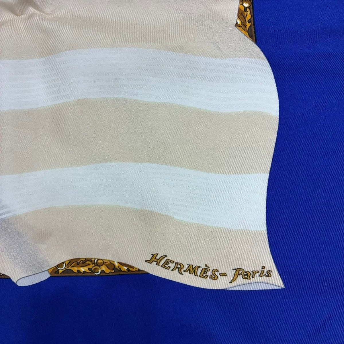 Hermes Scarf Carre 90 Silk Souvenirs de Paris Memories of Blue Red — view 7