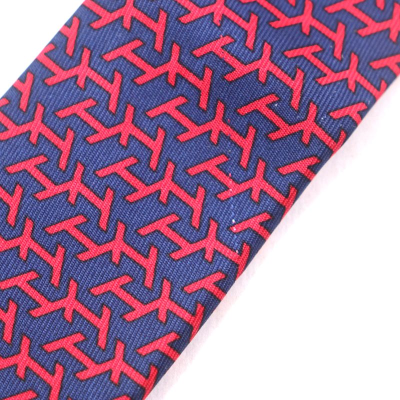 Hermes 100% Silk Marine/rouge Clavat H Motif All-over Pattern Tie Made In