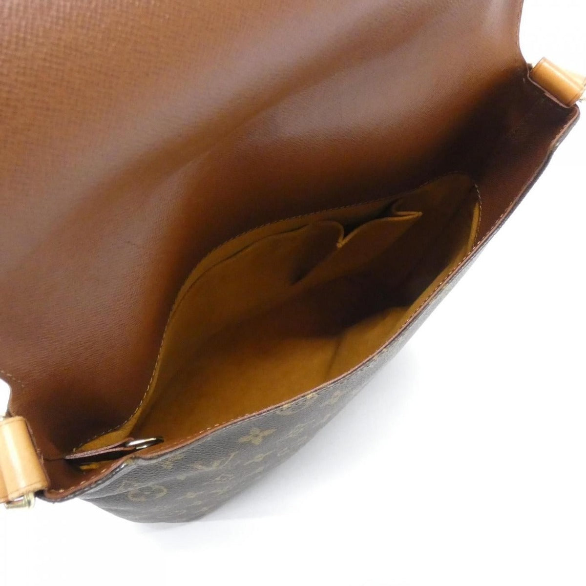Louis Vuitton Monogram Musette Shoulder Bag — view 8
