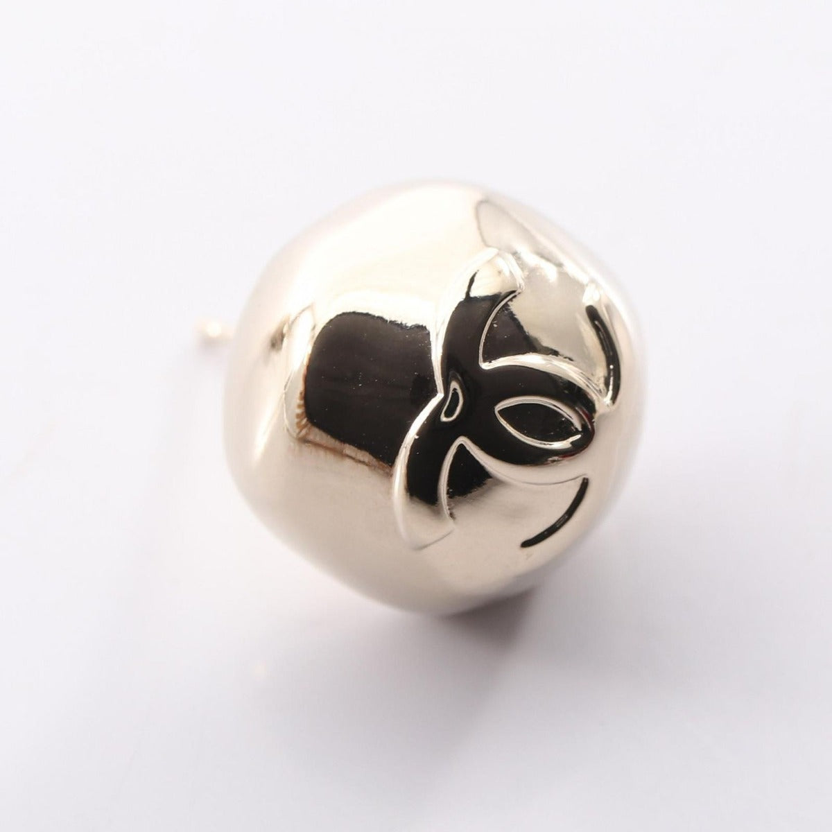 Chanel Earrings CC Logo — view 6