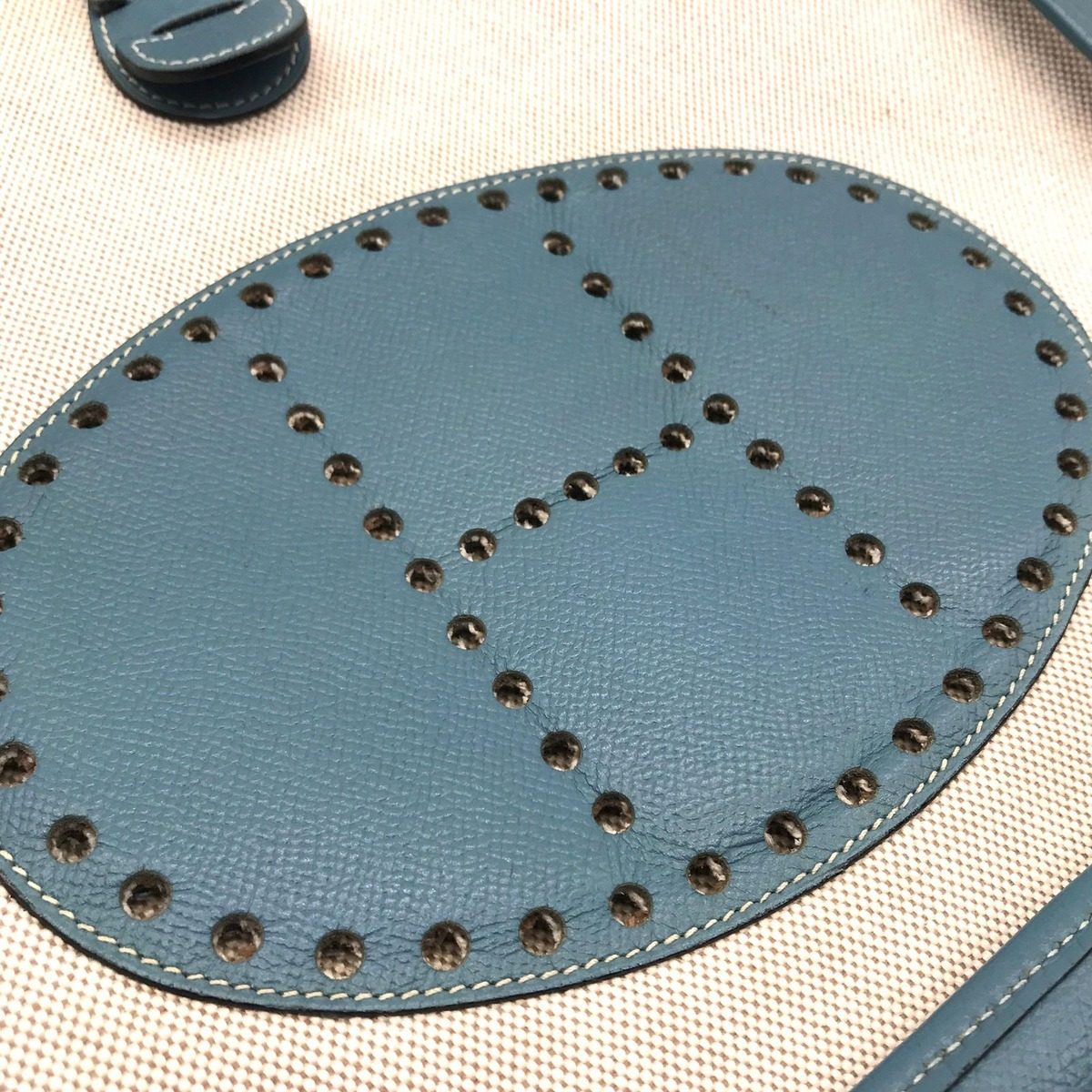 Hermes Evelyne I Toile Blue Jean Shikaku Shoulder Bag Gold — view 10