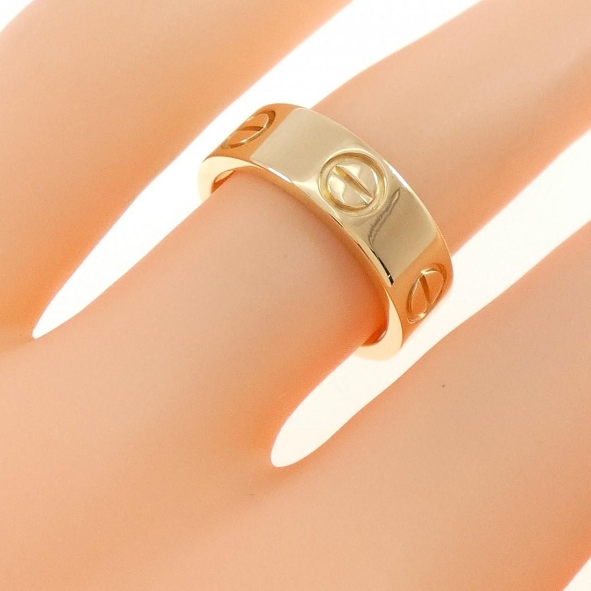 Cartier Love Ring Yellow — view 5