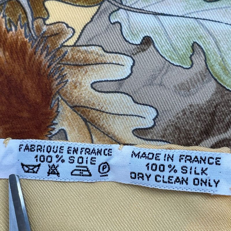 Hermes Carre 90 Casse Noisette Nutcracker Squirrel Pattern Nuts Scarf Silk