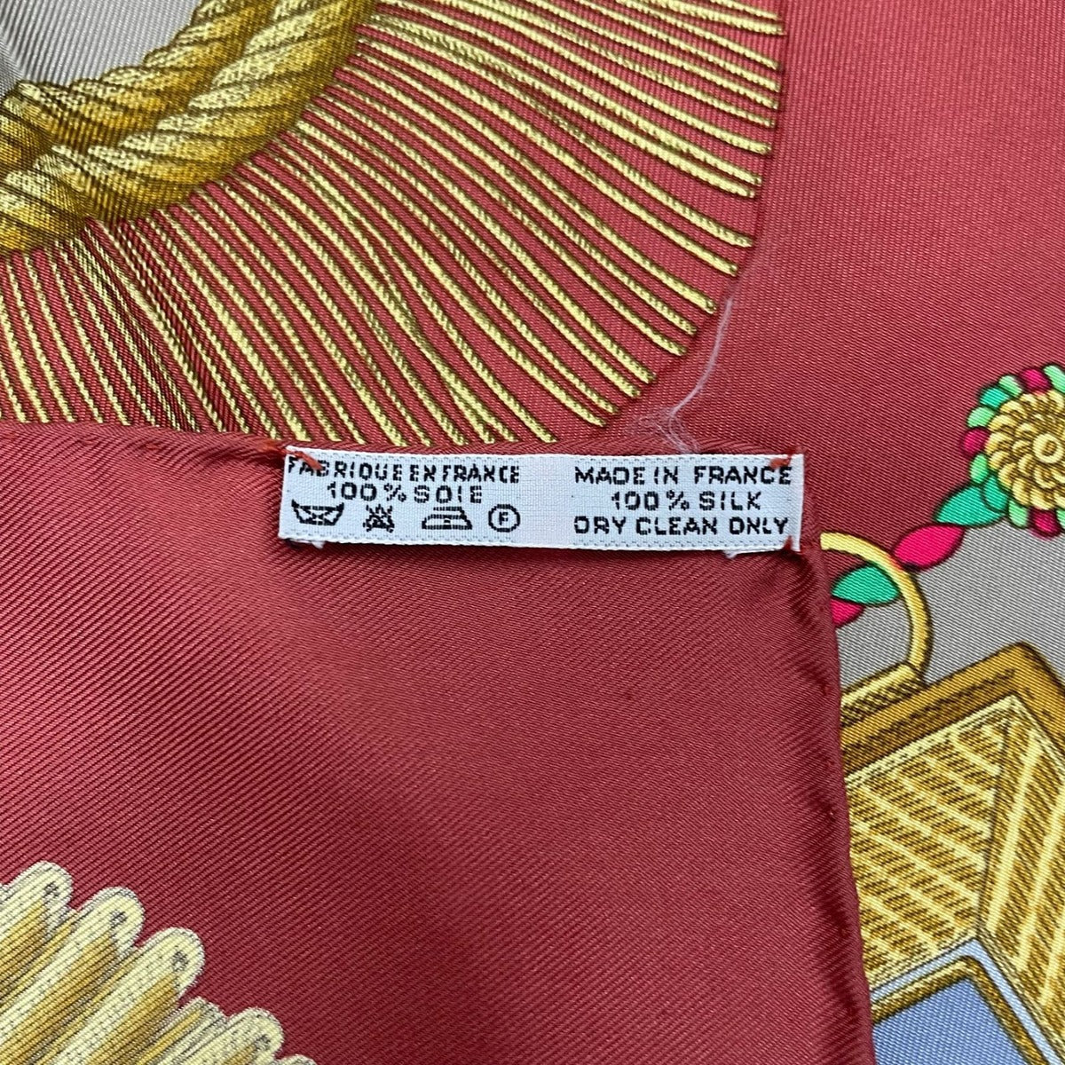 Hermes Carre 90 Scarf Silk Saber Decorative Bag Poste Et Cavalerie Red — view 7