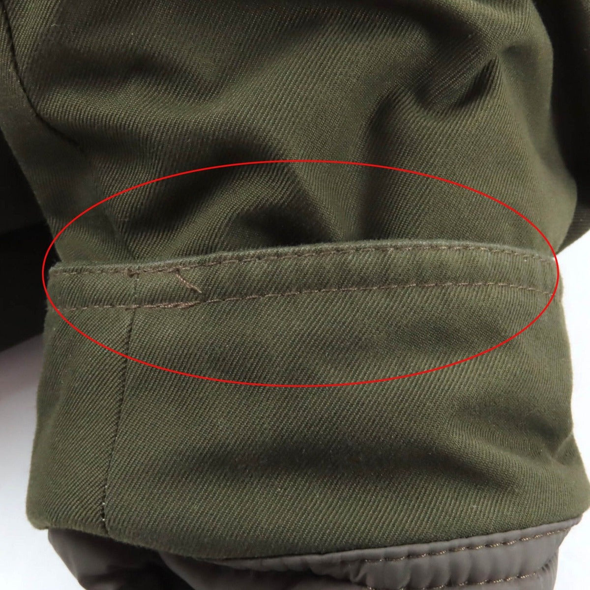 Bvlgari Pyrenex Bordeaux Rack on Fur Hood with Logo Patch Tailored Down Coat — view 14