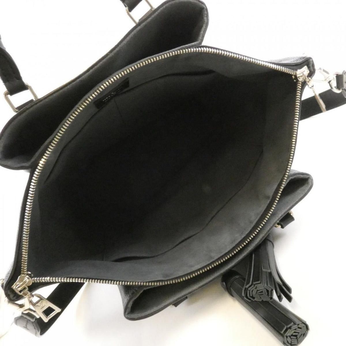 Louis Vuitton Mahina Omair Bag — view 8