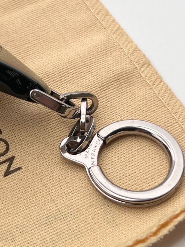 Louis Vuitton Key Ring Porte Cles Epi Z Key Folder M63832 09bs256