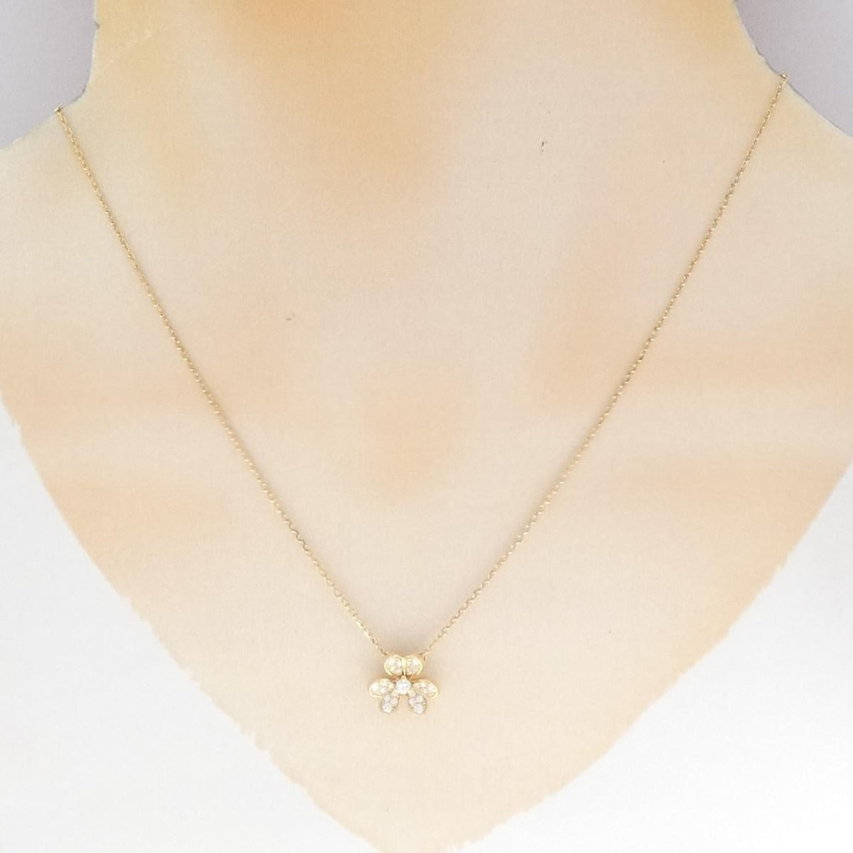 Van Cleef & Arpels Frivole Mini Necklace — view 6