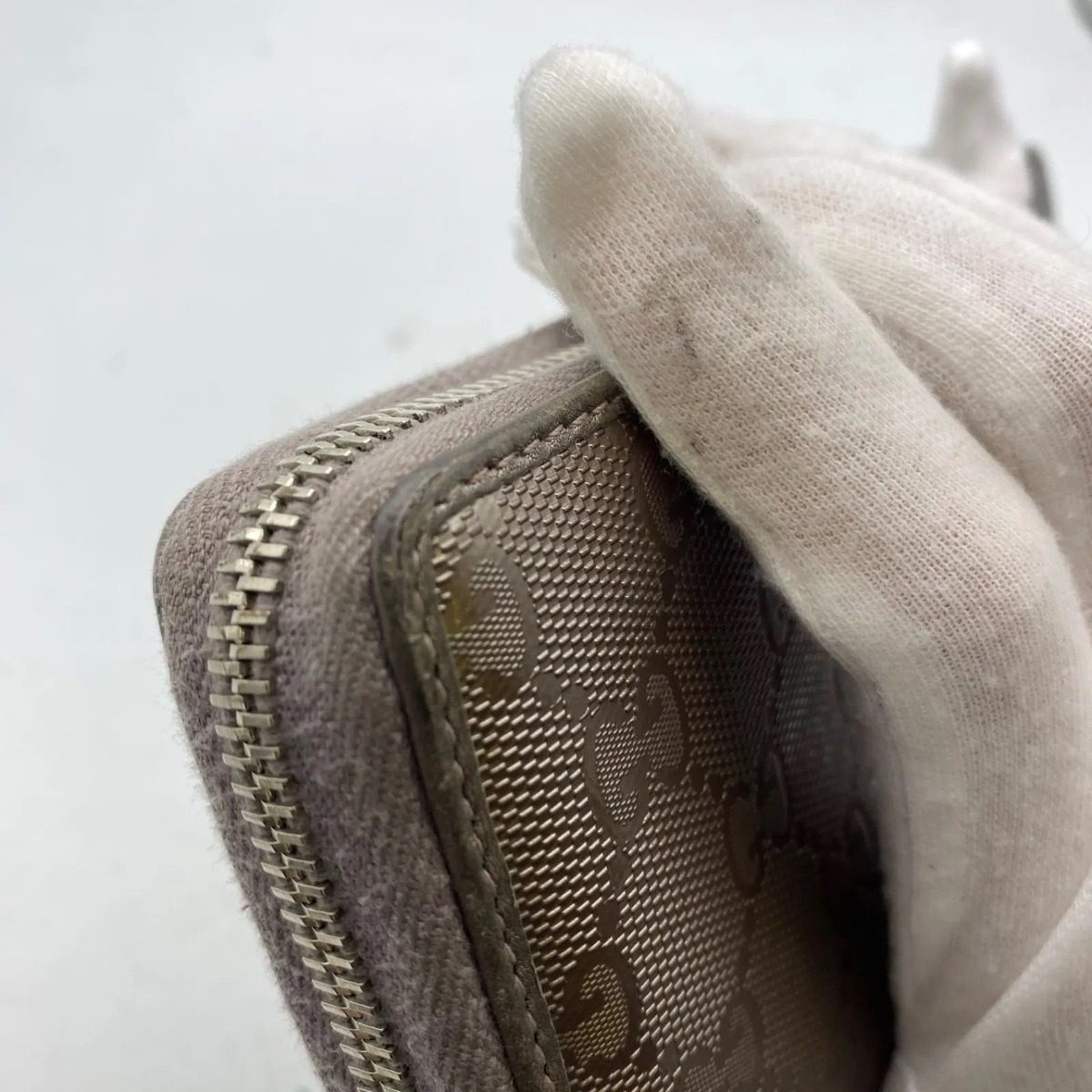 Gucci GG Supreme Wallet Interlocking Round — view 11