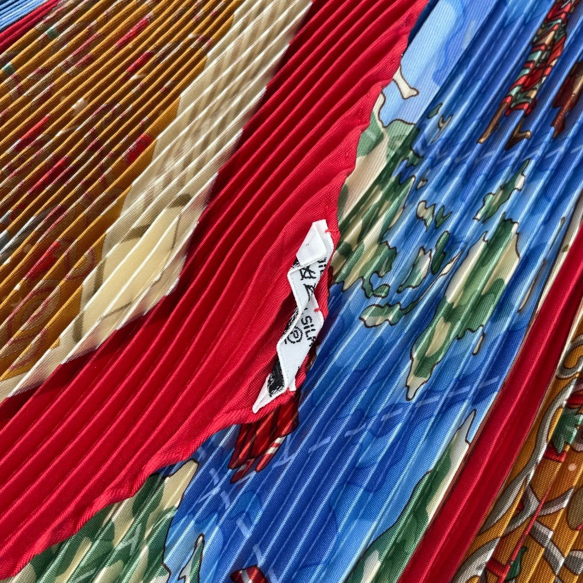 Hermes Scarf Pleated Silk World Map Red — view 7