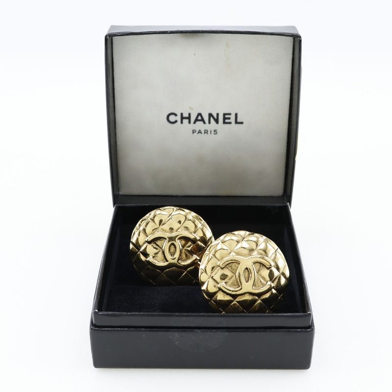 Chanel Coco Mark Matelasse Vintage Gold Plated 23 Ladies 41.9g Earrings