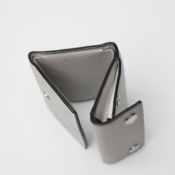 Louis Vuitton M67621 Taiga Diss Cabas Lee Compact Wallet