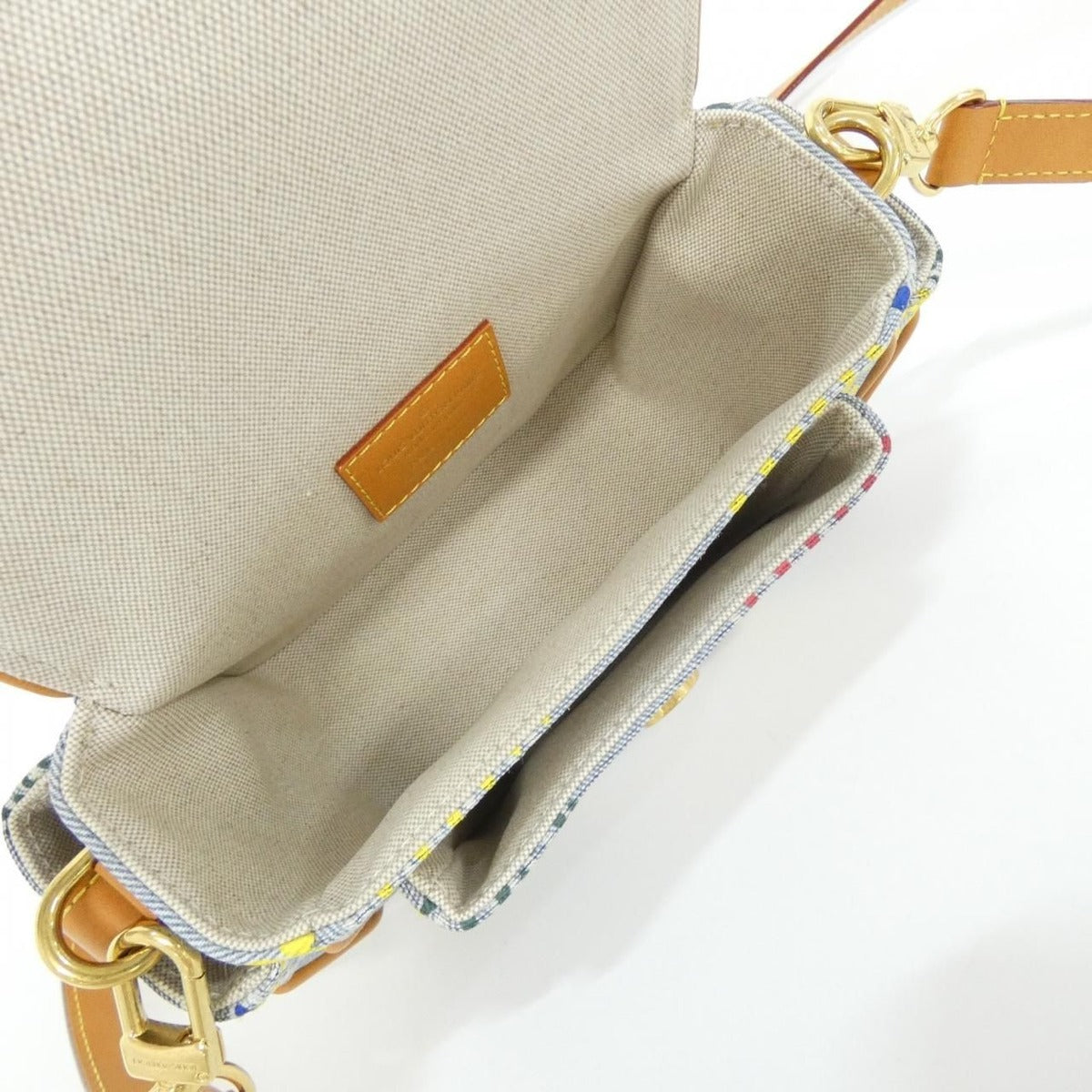Louis Vuitton LV Bath Cargo Wearable Wallet Shoulder Bag — view 10