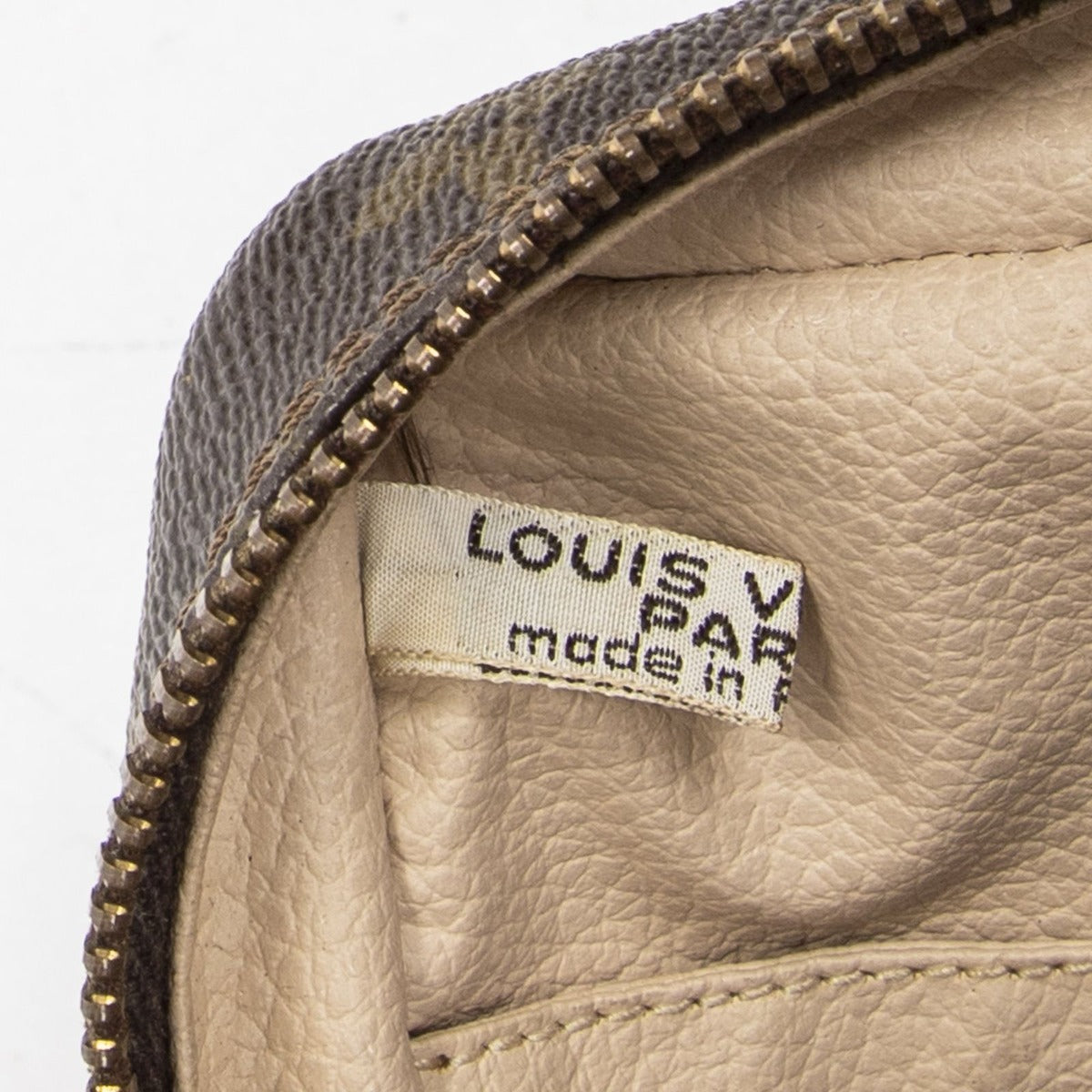 Louis Vuitton Toiletries Pouch Brown Monogram Canvas — view 10