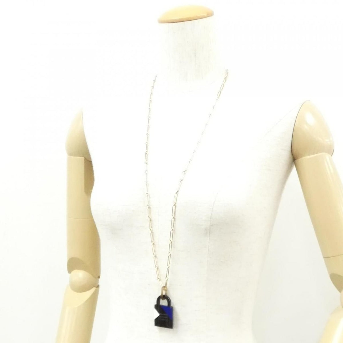 Hermes Amulet Lacquer Padlock GM Necklace Soir Perma Brass — view 5