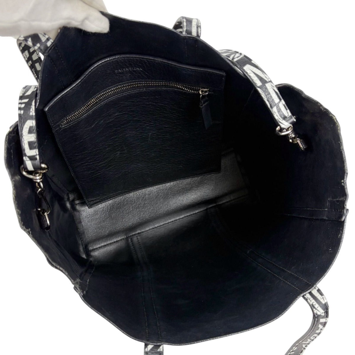 Balenciaga Everyday Tote 2-Way Wave Logo Black White Bag — view 10