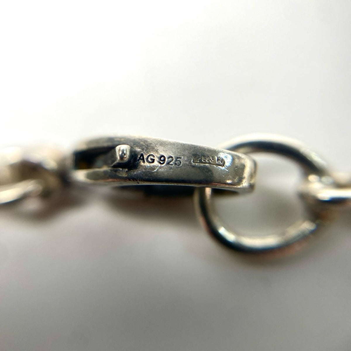 Gucci Interlocking Pendant Necklace — view 9