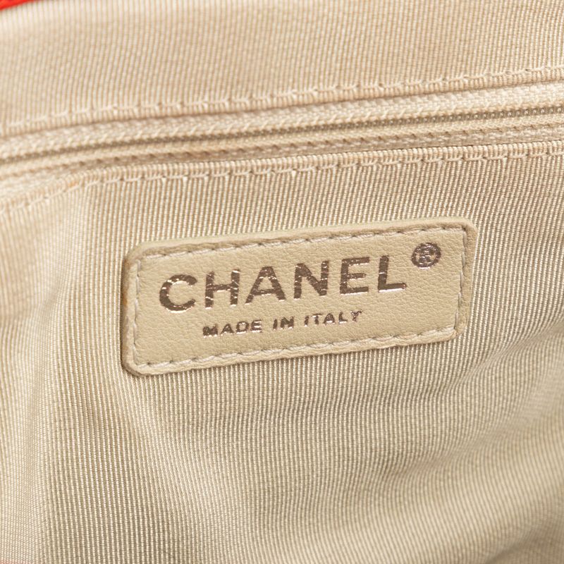 Chanel Chain Round Red Calfskin Leather A