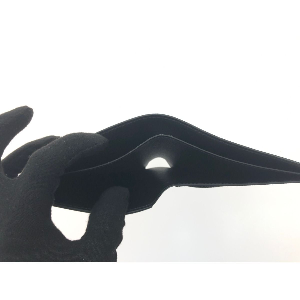 Louis Vuitton Men's Bifold Wallet Taiga Portefeuille Multiple M30295 Black