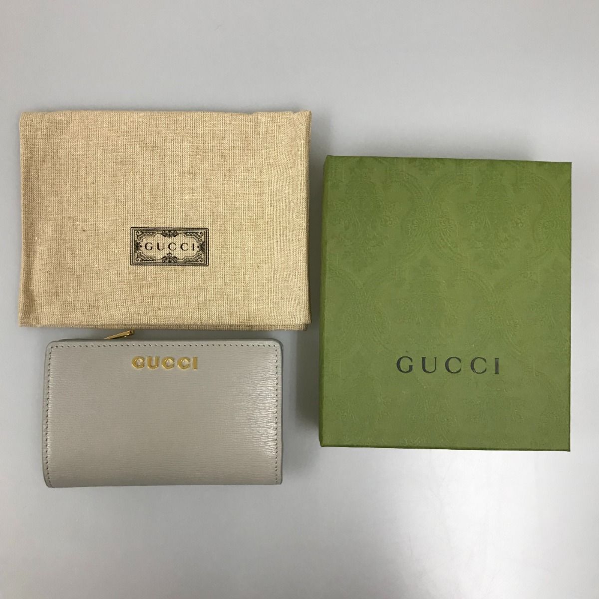 Gucci Bifold Wallet Script Zip Around Wallet 772640 Light Gray