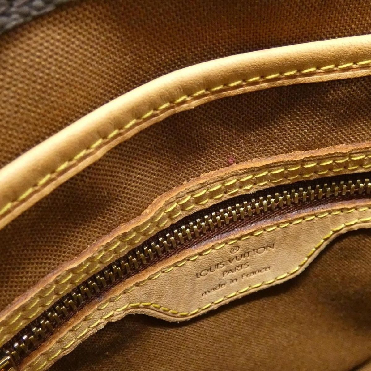 Louis Vuitton Monogram Vavin PM Bag — view 6